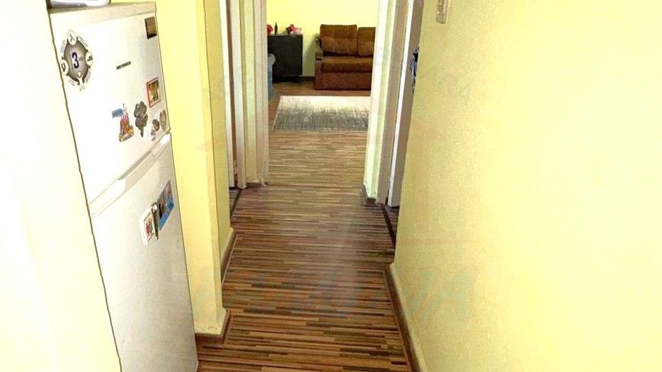88.000 euro, APARTAMENT 3 camere, 2 balcoane, etaj2 , Micro38 - Poză 9