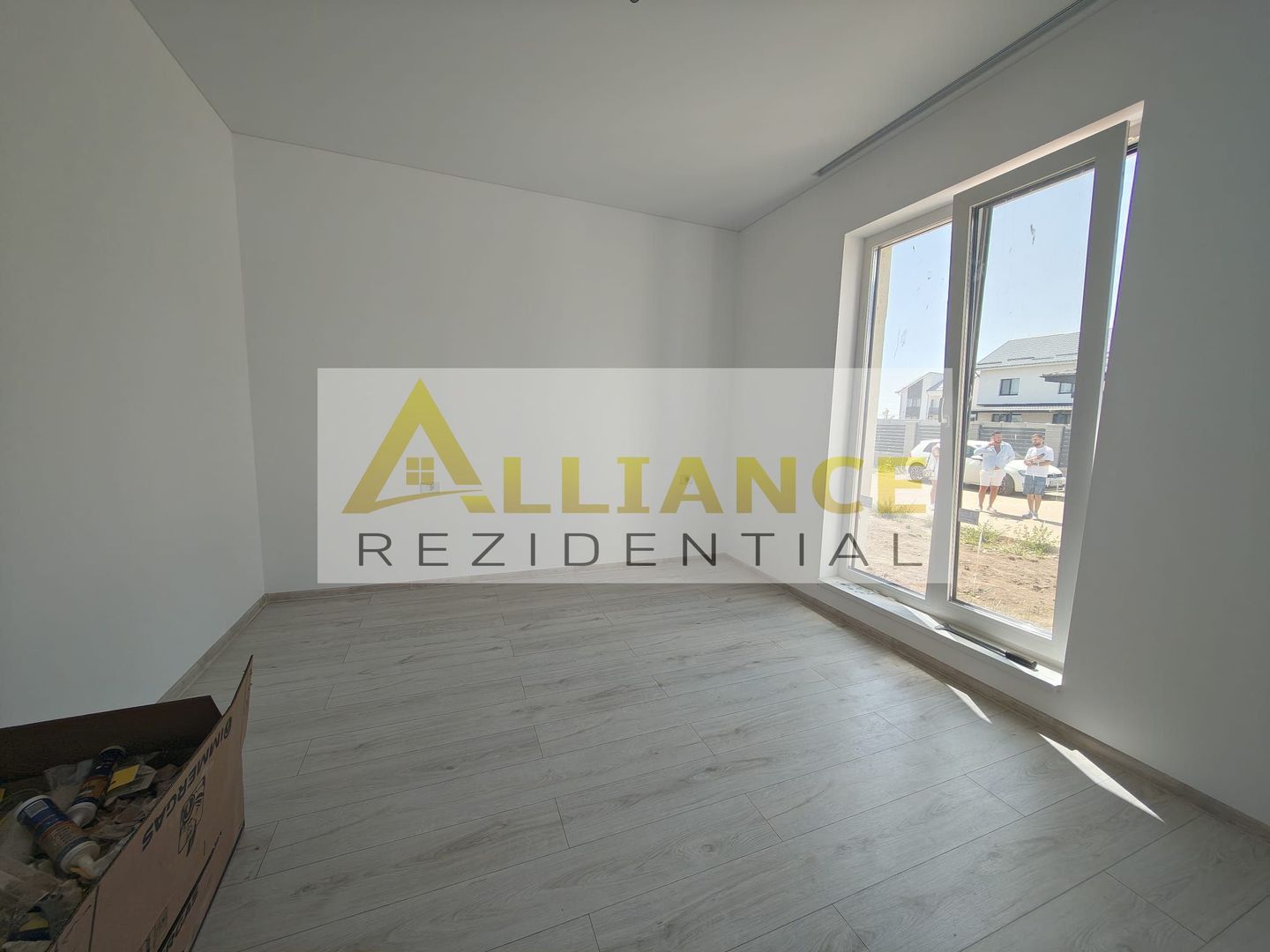 CASA PARTER-4 CAMERE- TEREN 500 MP-STR.ASFALTATA - Poză 6