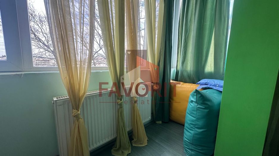 3 camere | etaj 2 | mobilat si utilat | 2 bai | 2 balcoane | zona excelenta | - Poză 9