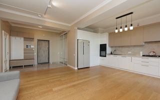 Chirie, apartament, 3 camere, bd. Ştefan cel Mare şi Sfînt, Centru - Poză 3