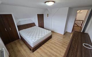 Apartament 3 camere decomandate 2 bai etaj 3 Zona Terezian - Poză 2