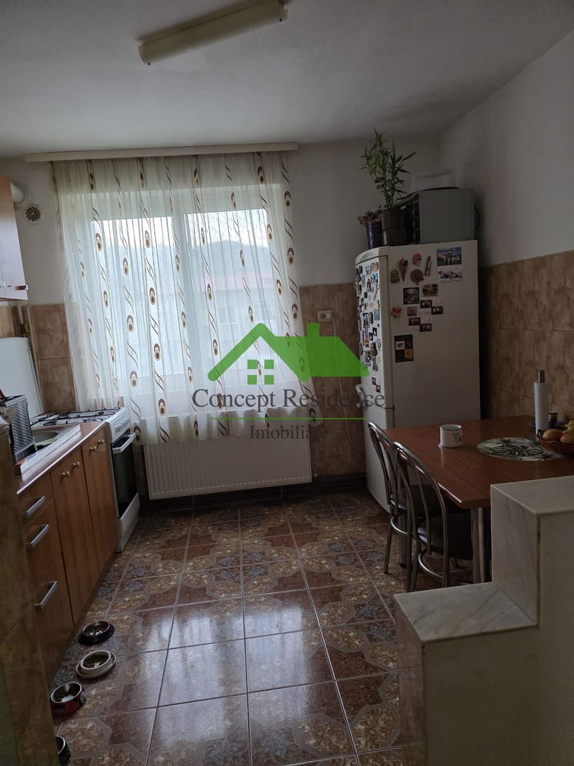 Apartament 2 camere semidecomandat, 46 mp, et.3, Aviatorilor - Poză 1