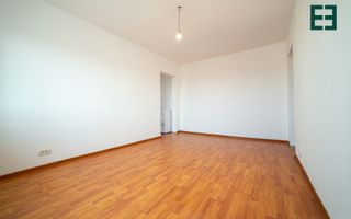Apartament cu 3 camere etajul 4 - Cartierul A. Vlaicu - Arad - Poză 2