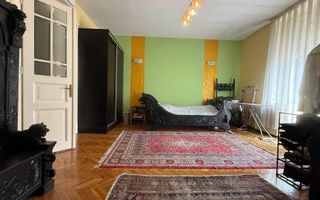 Apartament Ultracentral, confort sporit, Imobil Interbelic. - Poză 1