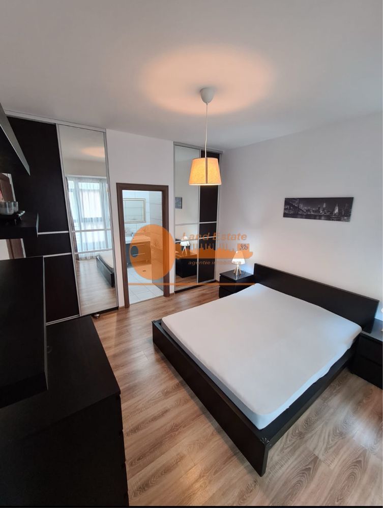 3 camere Obor-400 m mEtrou (bloc 2013 ) - Poză 1