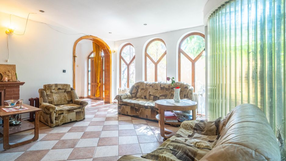Casa 4 camere - Vlaicu - 126 mp utili - COMISION 0% - Poză 2