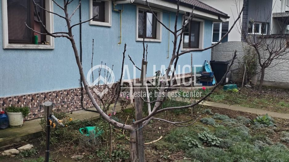 Lumina(cod04)-Casa 4 camere bai bucatarie teren 400 mp - Poză 28