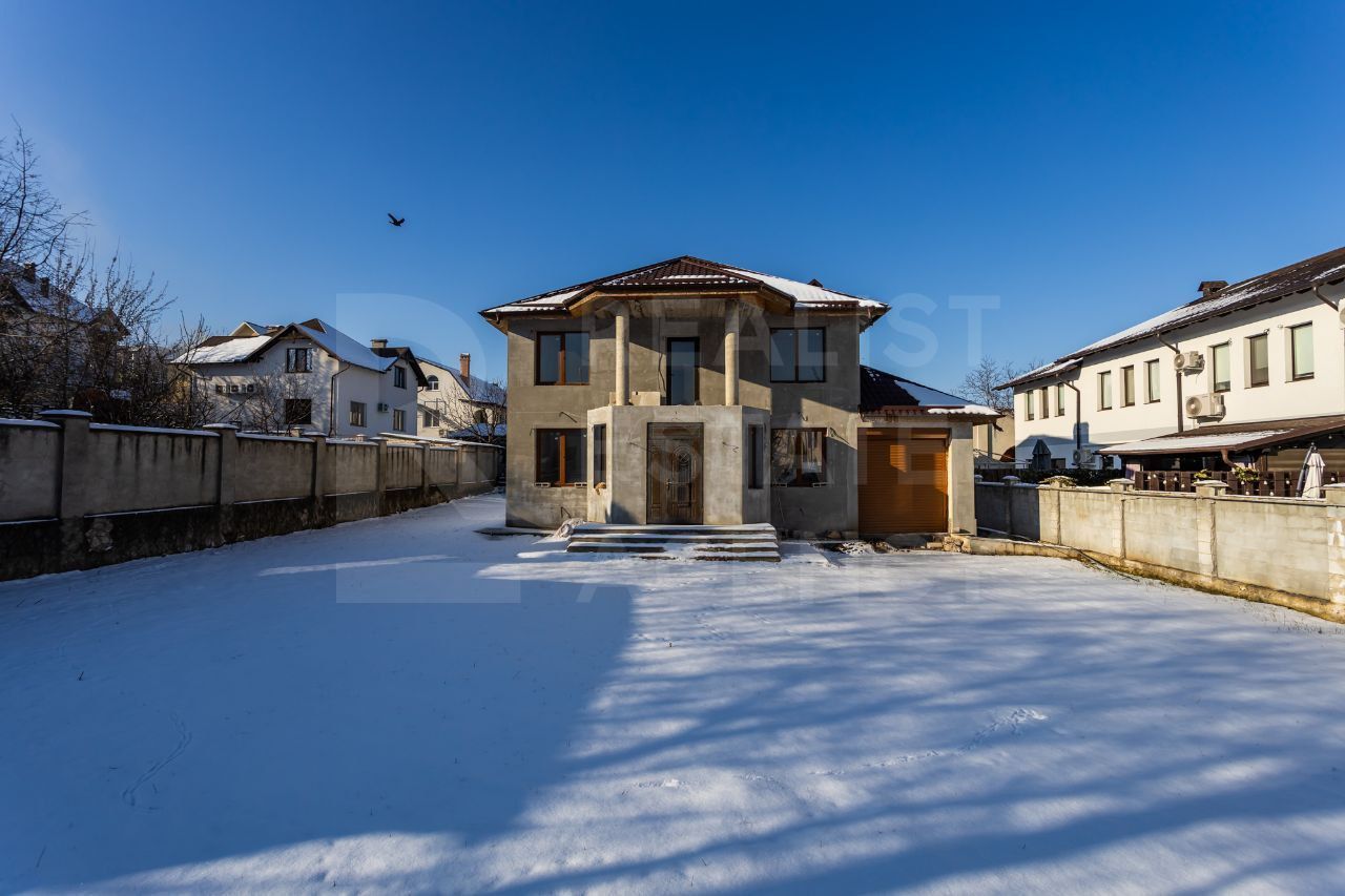 Vânzare casă , 240 mp., str. Păcii, Durlești - Poză 1