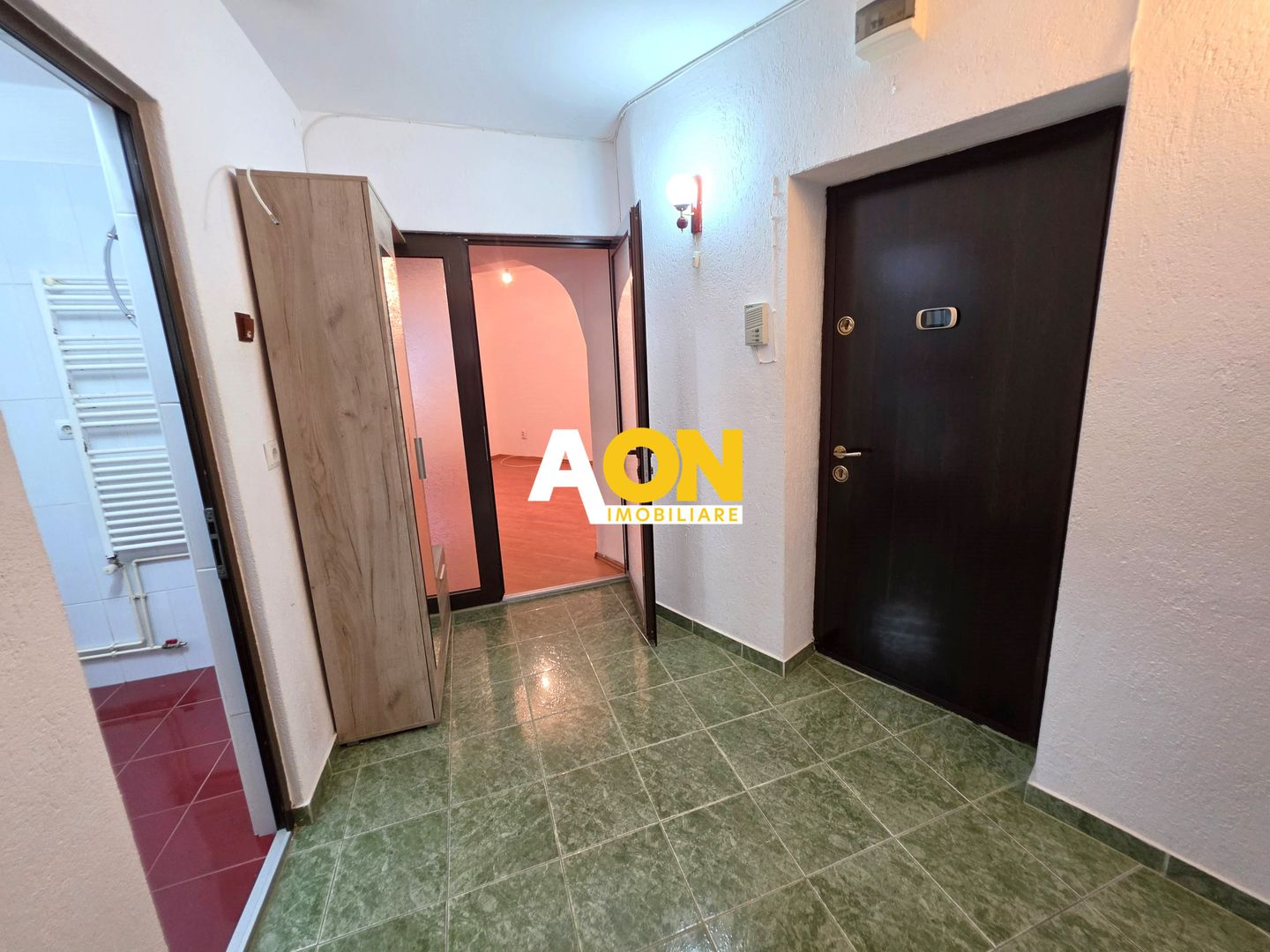 Apartament 2 camere , 2 balcoane, 51 mp utili, etaj 1, zona Kaufland - Poză 3