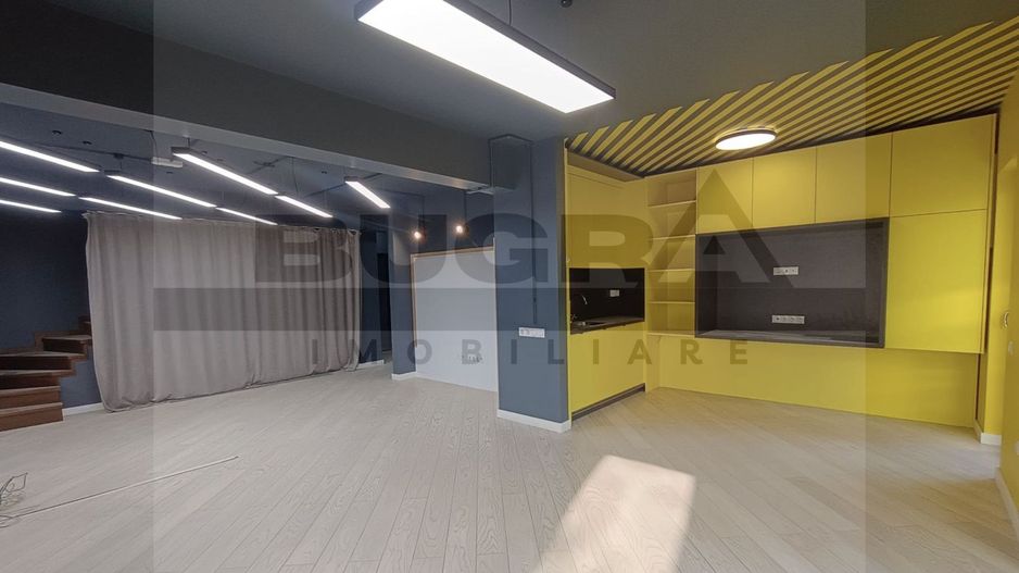 Cladire moderna, superfinisata 500 mp, teren 600 mp, 8 parcari - Poză 2