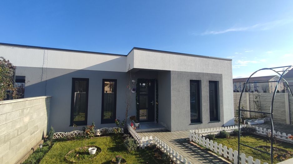 Sanandrei, Duplex pe PArter , 3 Dormitoare, 2 bai, Dresing, Perete Dublu - Poză 2