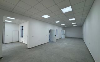 Spatiu comercial sau pentru birouri 150mp utili central, spre piata - Poză 9