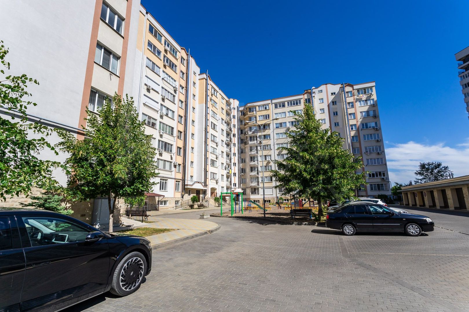 Vânzare, apartament, 2 camere + living, str. Pietrarilor, Telecentru - Poză 19