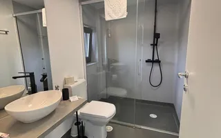 Pensiune PREMIUM 10 camere și Casă Individuală Valea Avrigului 4.600mp - Poză 19