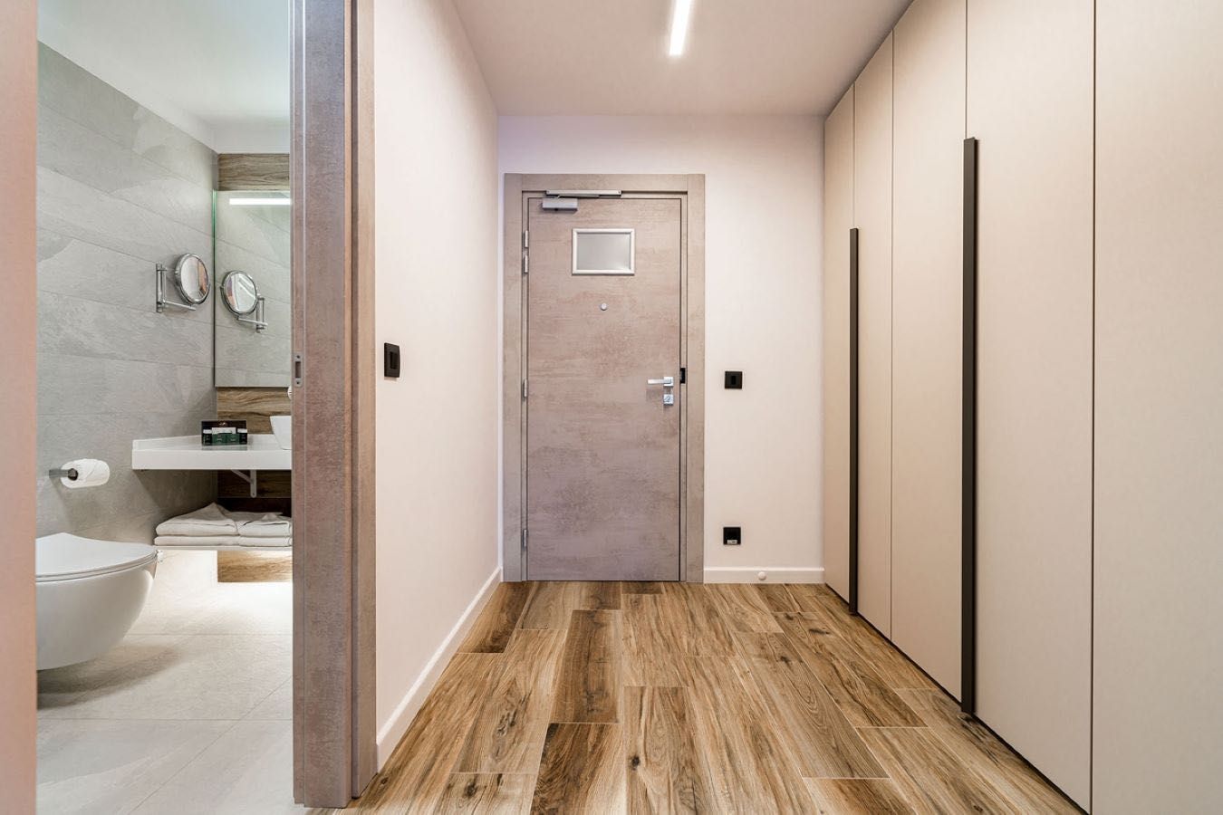 Bulevardul Unirii Apartament Termen Mediu - Poză 8