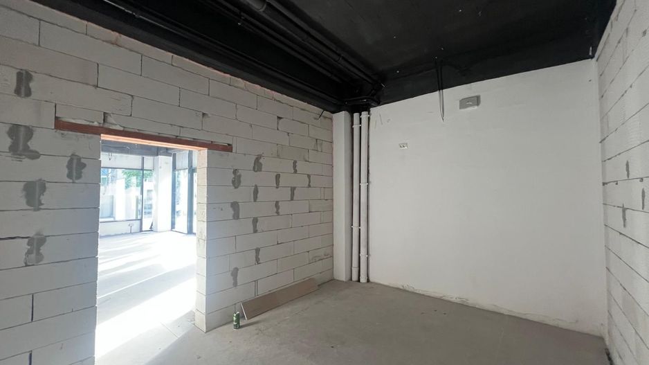 SPATIU COMERCIAL NOU CU MULTIPLE DESTINATII zona LIPOVEI - Poză 1