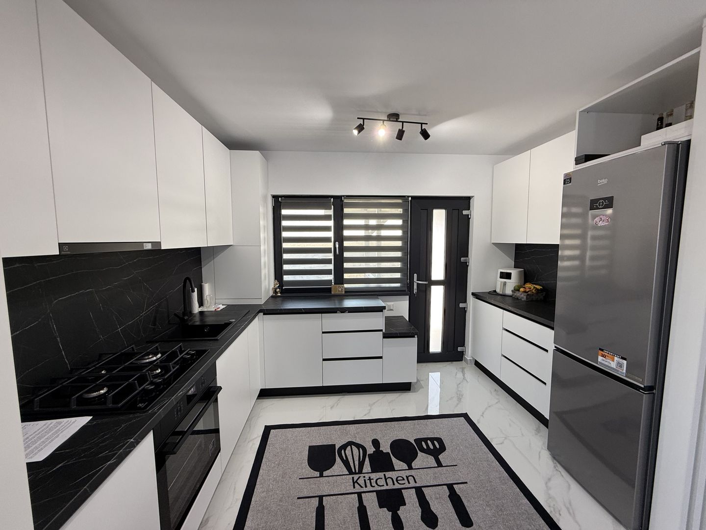 Vilă nouă 155 mp cu terasă acoperită și curte 448 mp Bănești Prahova - Poză 11