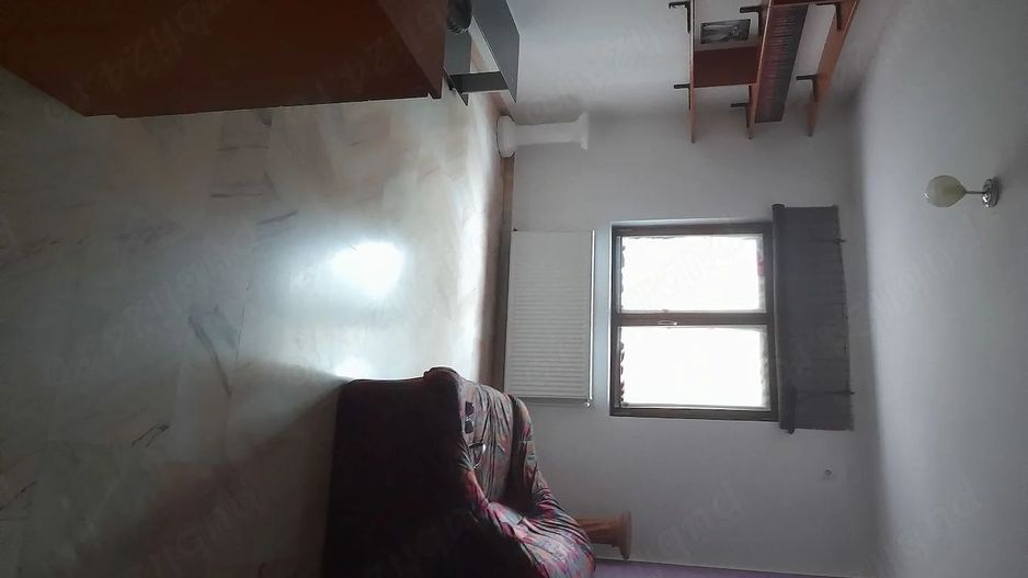 Spitalul Judetean | 3 Camere | Etaj 2 | Centrala proprie - Poză 4