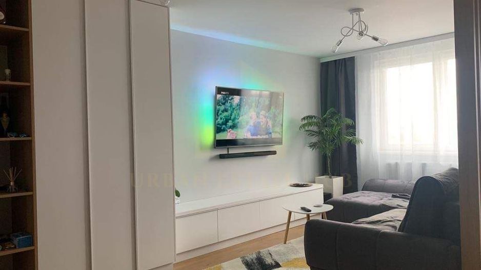 Vanzare apartament 2 camere, parcare, predare la cheie - Poză 3