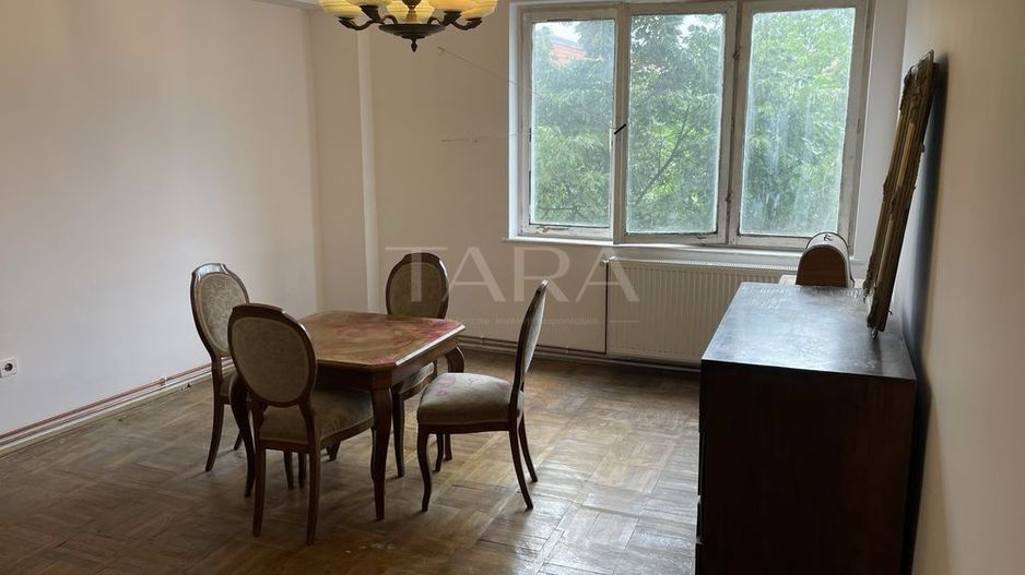 Apartament ultracentral– 37 mp, bloc cu lift. - Poză 1