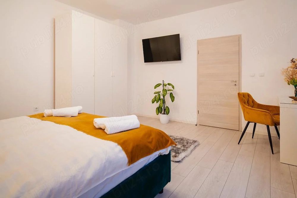 De vânzare apartament 2 camere semidecomandat Centrul Istoric Brasov - Poză 9