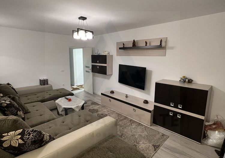Apartament modern 85 mp 3 camere 2 bai Mihai Viteazu - Poză 1