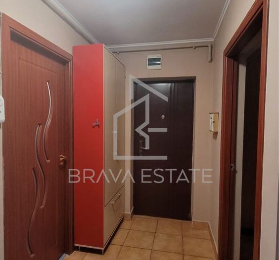 Apartament 3 camere, parcare zona Sub Cetate - Poză 6