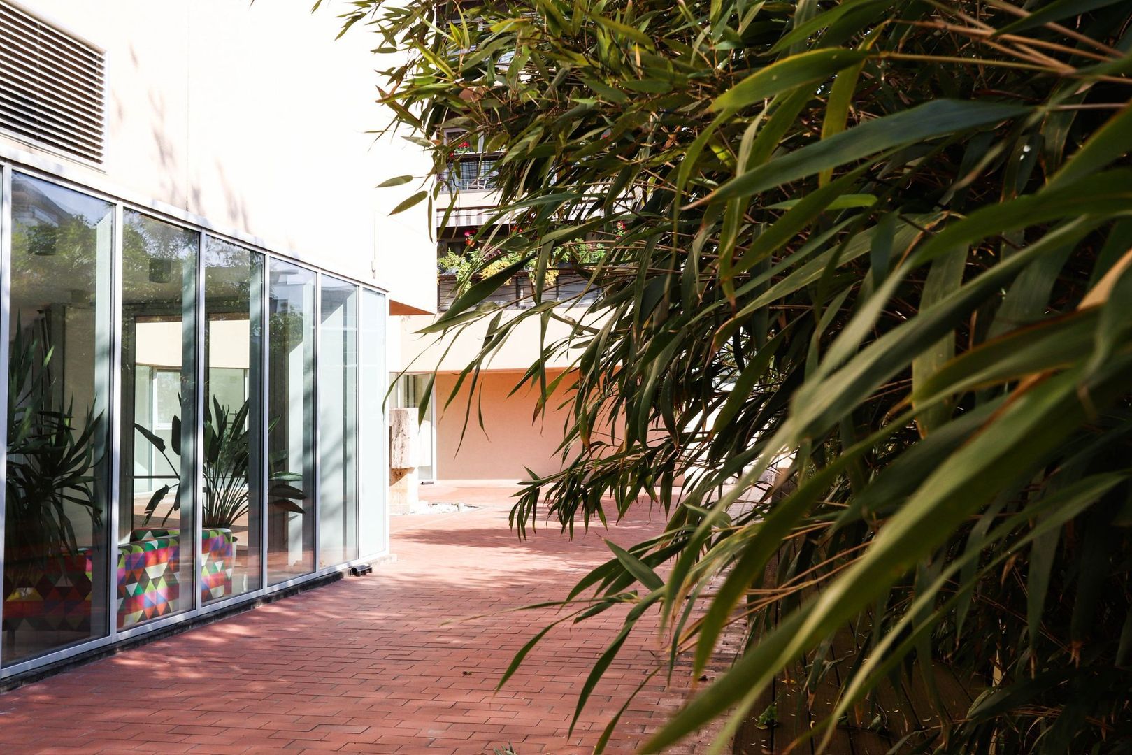 Apartament cu parcare subterana - Poză 14