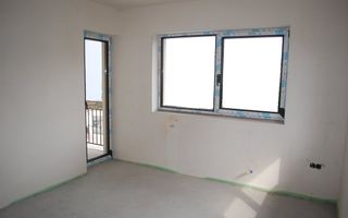 Casa 5 camere, zona Europa - Poză 3