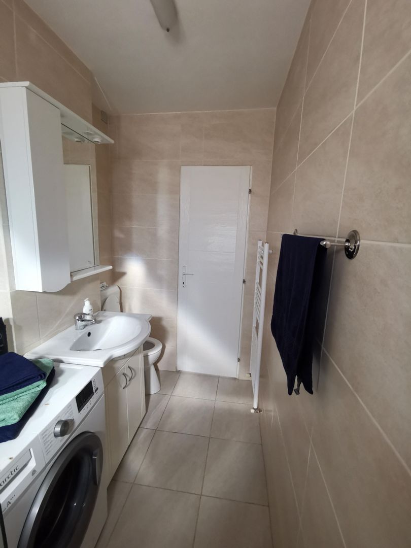 Apartament cu 2 camere de vânzare in Cetate - Poză 6