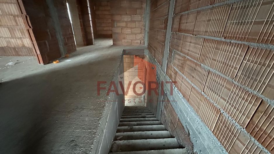 Duplex | Parter + Etaj | Toate utilitatile | Curte generoasa | Garaj | - Poză 9