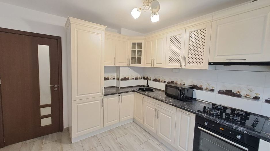 Apartament 2 camere Metrou Raul Doamnei - Poză 8