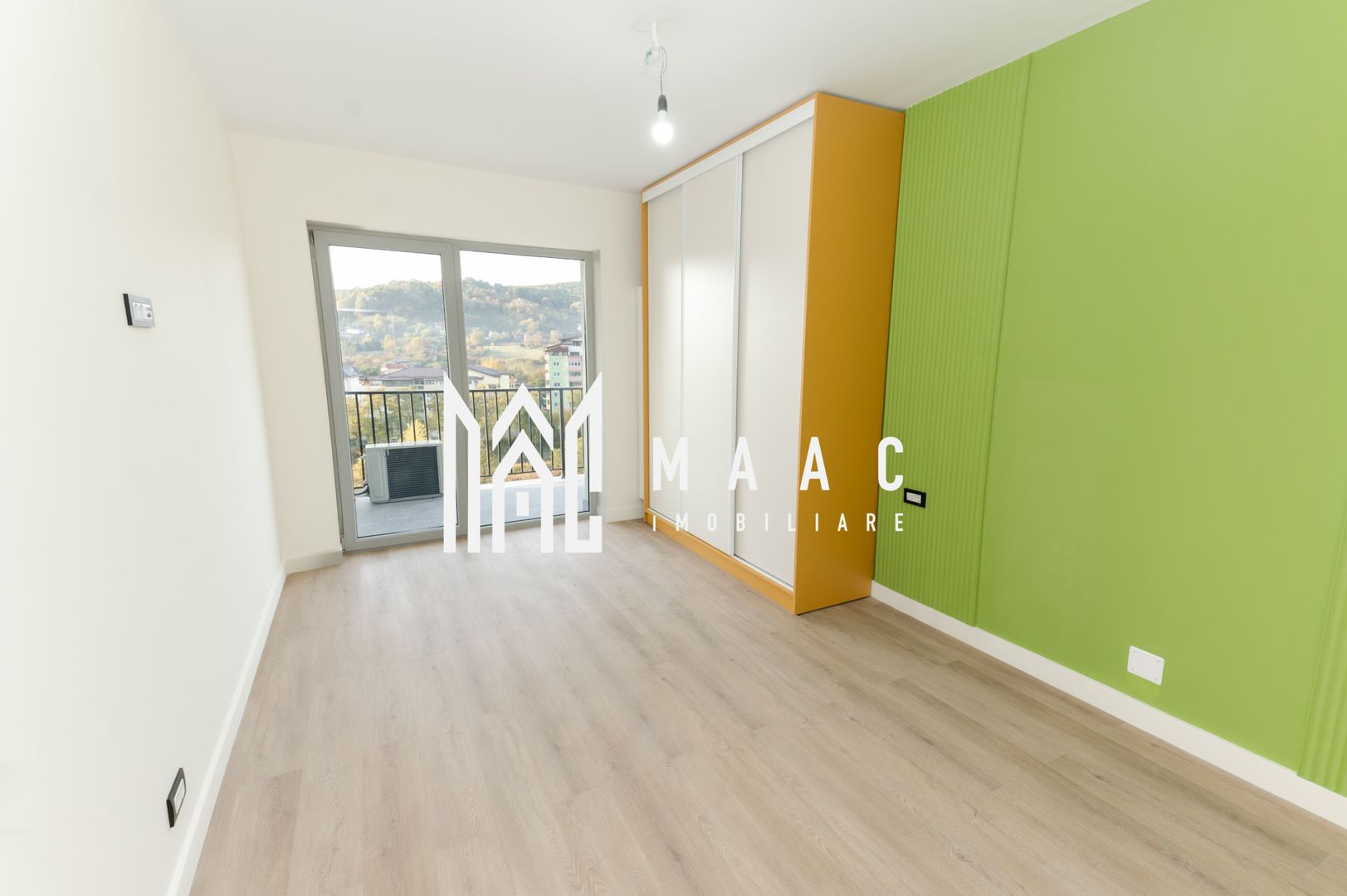 Apartament 3 camere de vânzare | Râmnicu Vâlcea, Central - Poză 3
