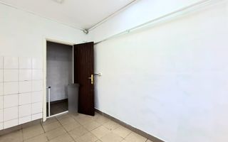 Spatiu comercial de vânzare cu vad Brașov - 55 mp # plus-imo.ro - Poză 1