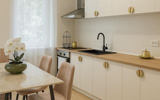 Apartament cu 3 camere decomandat zona Transylvania College Gheorgheni - Poză 1