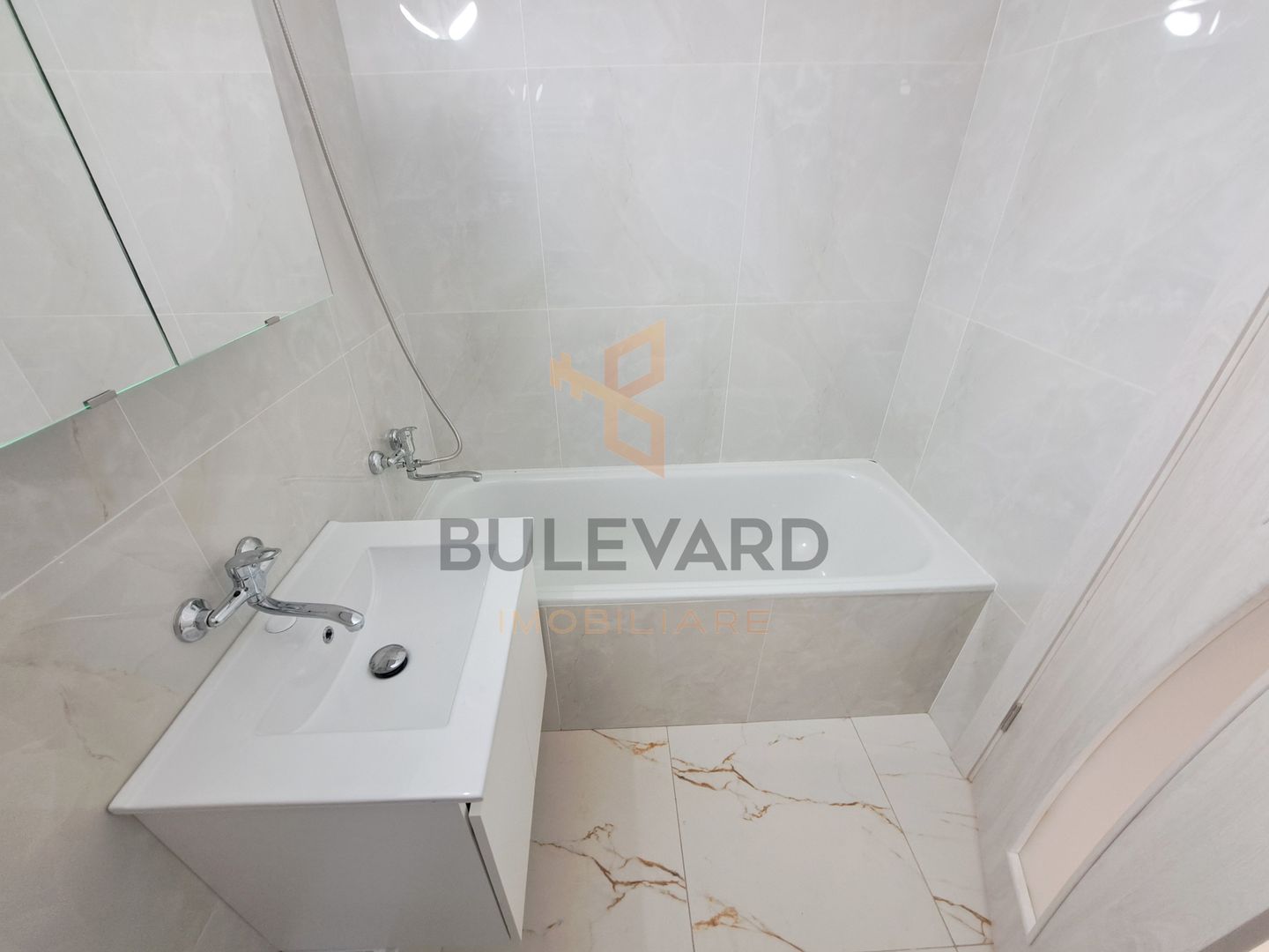 Apartament decomandat, recent renovat, zona strazii Dorobantilor! - Poză 13