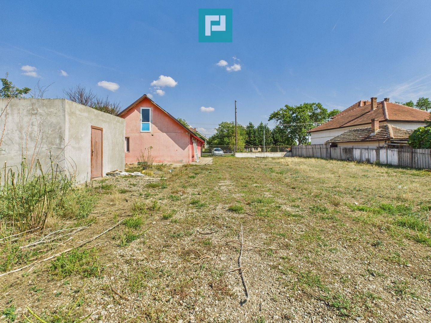 Casă/spațiu comercial pe DN79 în Zimandu Nou - Poză 11