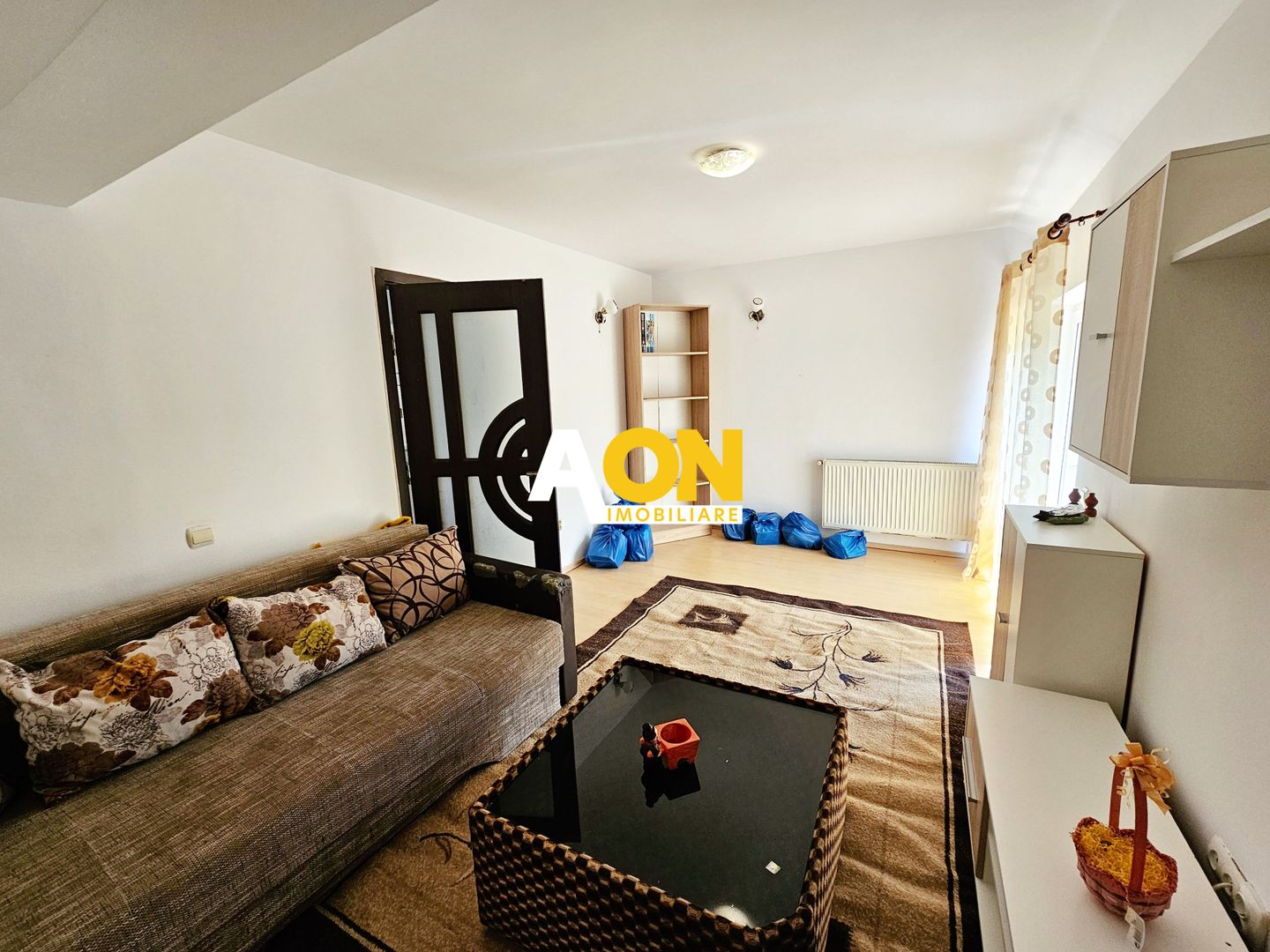 Apartament 3 camere, etaj 3, mobilat, utilat, zona Piata Cetate - Poză 9