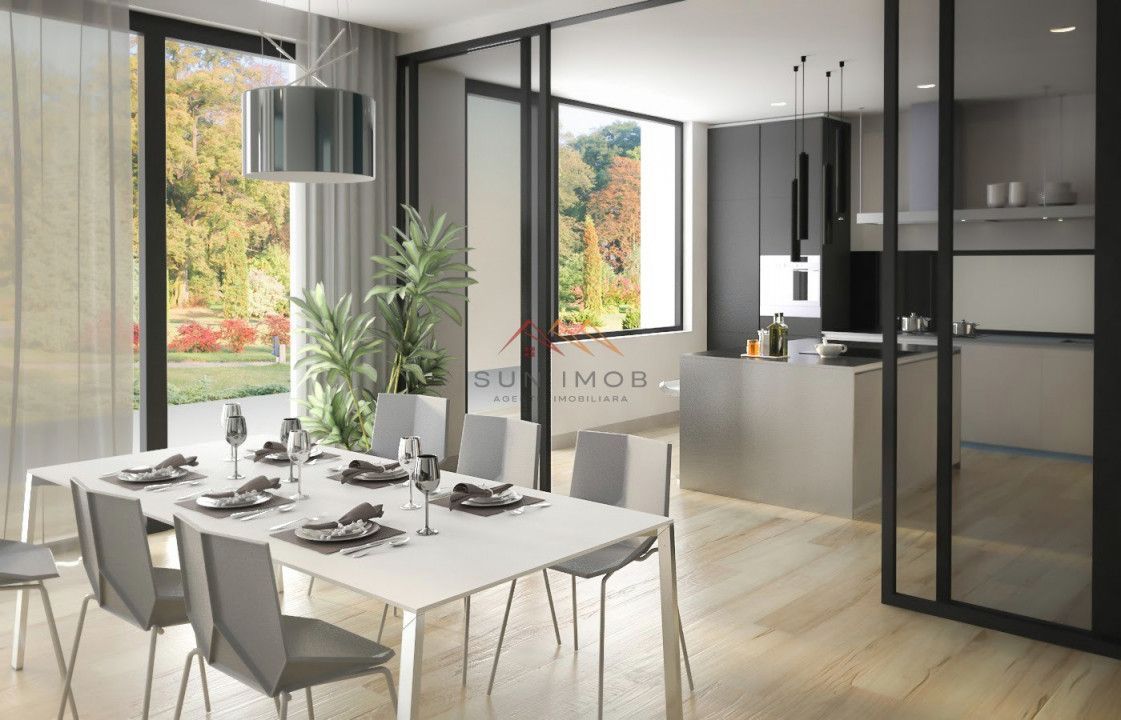 Vila deosebita, D+P+E+M, nefinalizata, 10 camere,2838m2, negociabil - Poză 2