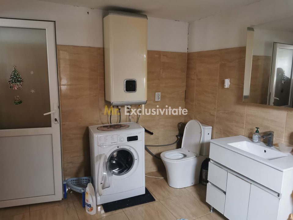 Casa de vanzare - comuna Pielesti - Poză 10