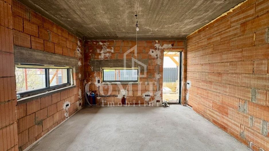 Casă de tip duplex de vânzare | 4 camere | Zona Auchan - Iris - Poză 1