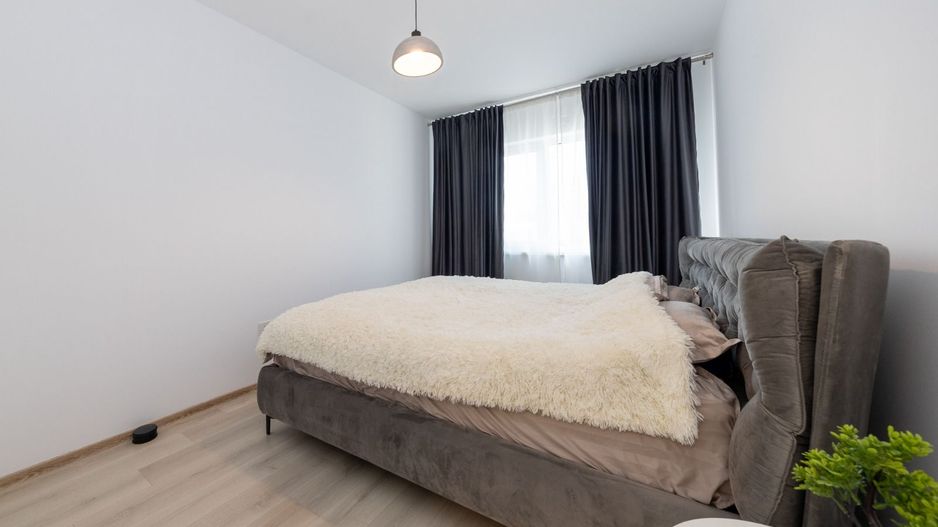 Apartament Alphaville cu vedere superba spre Tampa - Poză 15