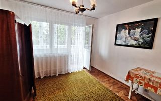 Zona Garii Apartament 3 camere, etaj 3/4, insorit, liber, 119900 euro - Poză 6