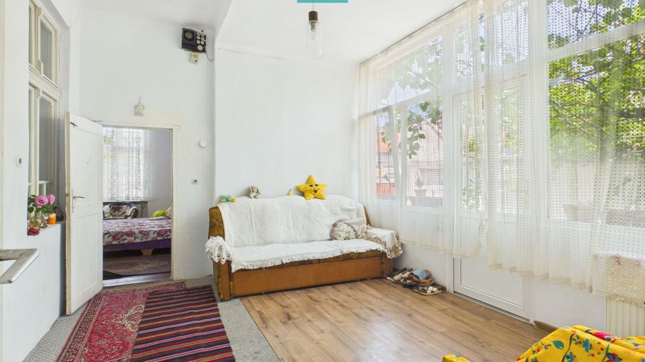 Casă individuală zonă centrală - teren 940 mp - Poză 7