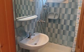 Casa spatioasa de 4 camere, 120mp utili, parcare, zona UMF - Poză 5