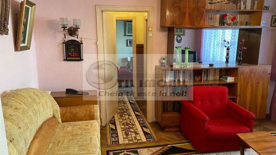 Apartament 3 camere Podu Roș, 65 mp, – 112.000 euro - Poză 1
