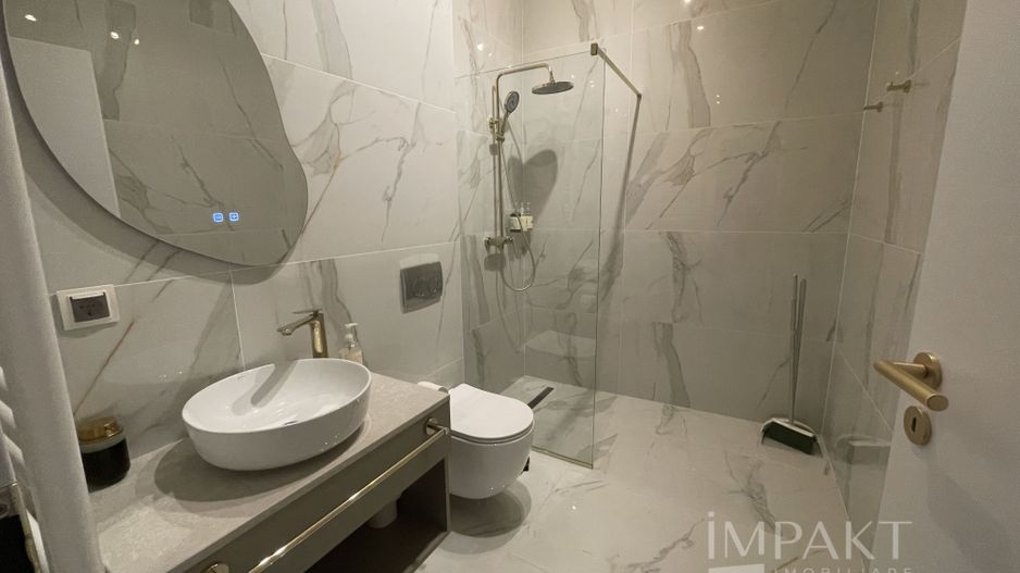 Apartament cu 2 camere, LUX in zona UMF - Poză 9