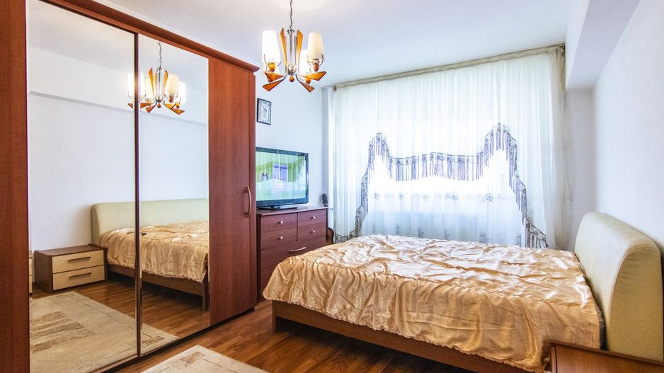 Ghencea 3 camere, bloc reabilitat, mobilat utilat, etaj 9/10, liber, tramvai 41! - Poză 2
