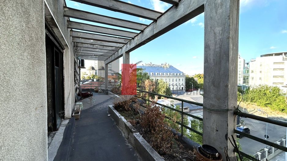 Apartament unicat cu terasa 50mp | Ultracentral-cartierul Evreiesc | Comision 0 - Poză 2