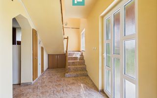 Vilă cochetă 4 camere P+M în Munar - Poză 2